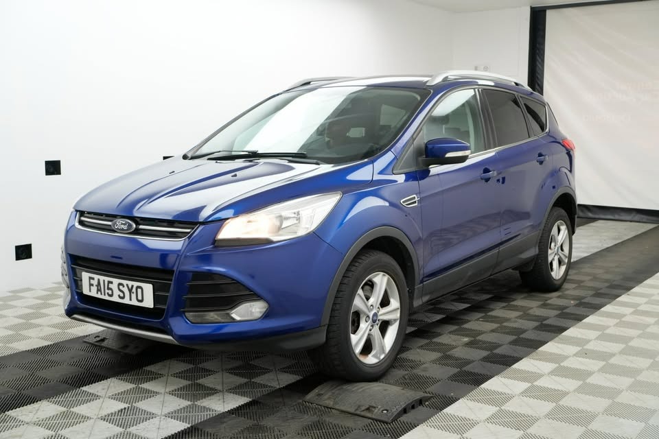 Used Ford Kuga 2015 for sale - 76330479: Photo 2
