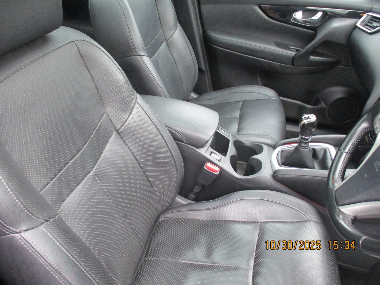 Used Nissan Qashqai 2015 for sale - 76402137: Photo 30