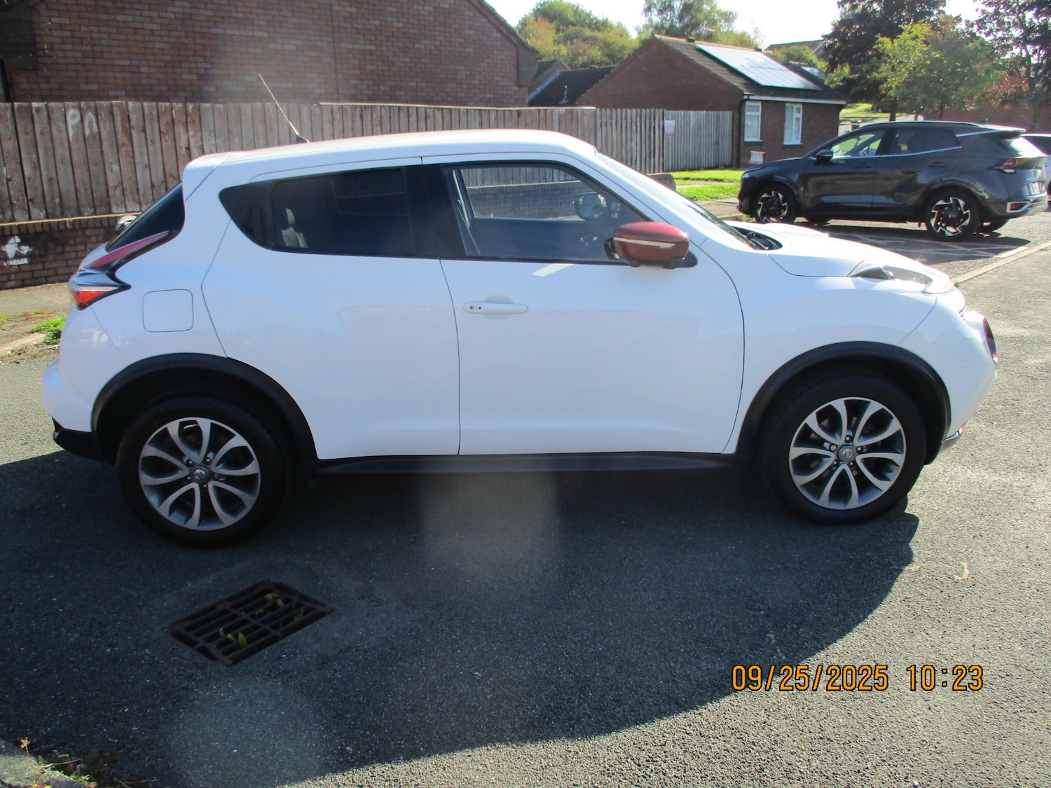 Used Nissan Juke 2015 for sale - 75997100: Photo 2