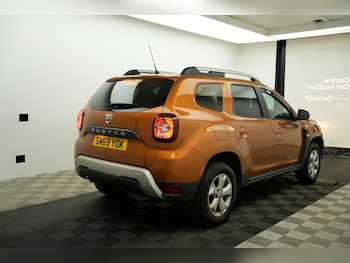 Used Dacia Duster 2020 for sale - 79515217: Photo