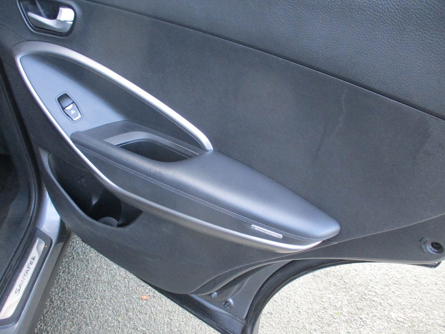 Used Hyundai Santa Fe 2013 for sale - 76882140: Photo 15