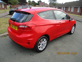 Used Ford Fiesta 2017 for sale - 75547761: Photo