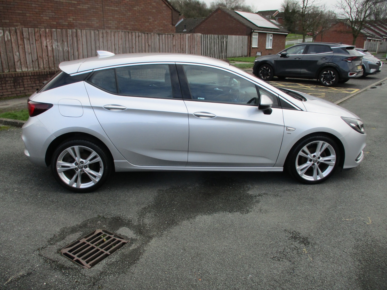 Used Vauxhall Astra 2017 for sale - 77640771: Photo 3