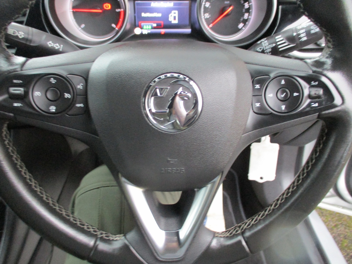 Used Vauxhall Astra 2017 for sale - 77640771: Photo 35