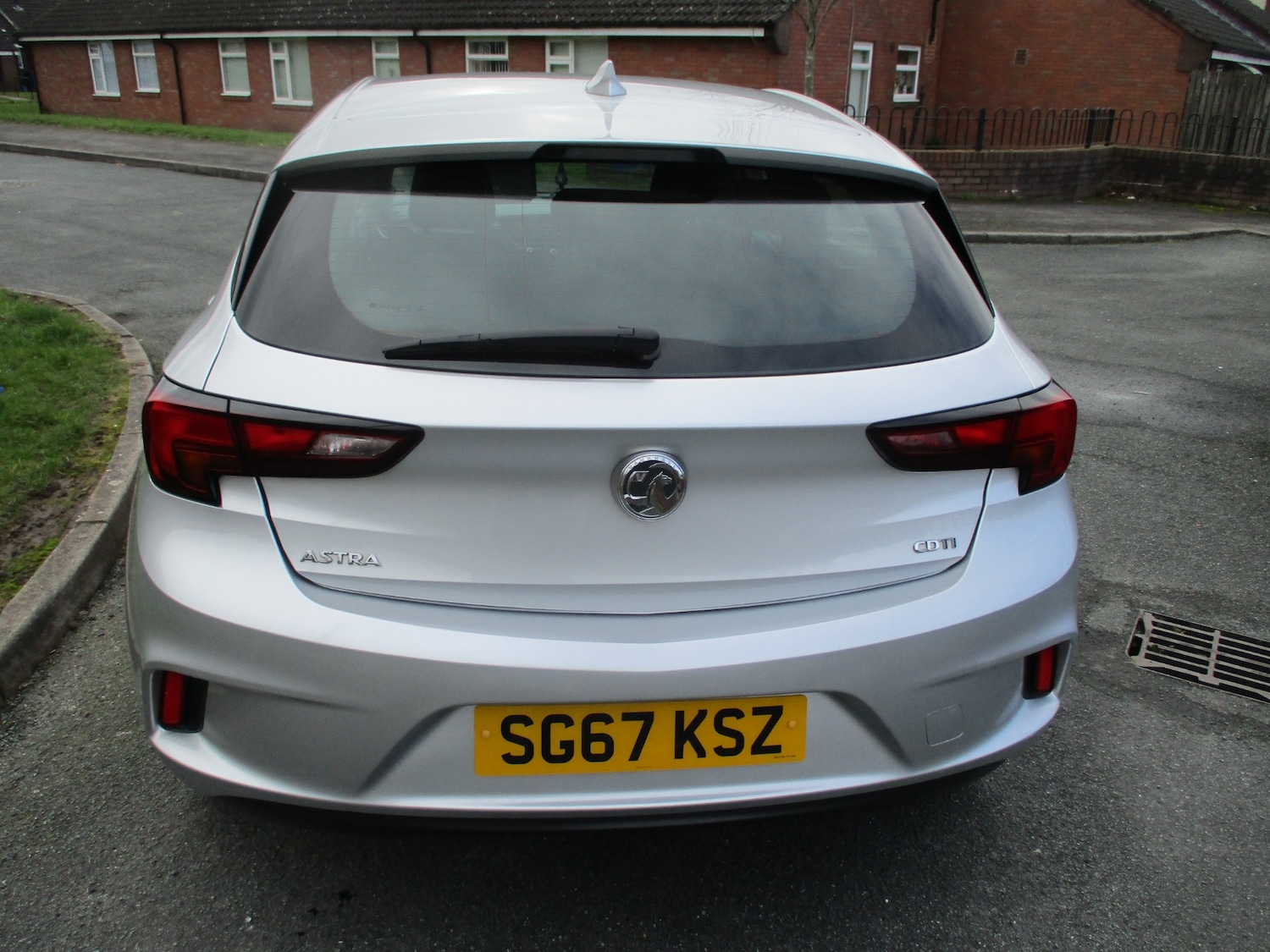 Used Vauxhall Astra 2017 for sale - 77640771: Photo 5