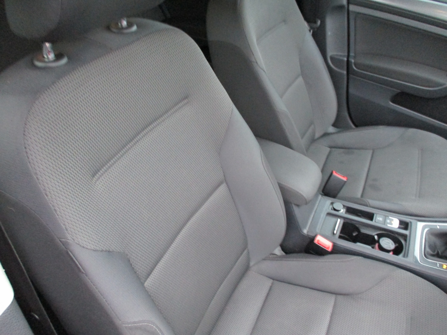 Used Volkswagen Golf 2017 for sale - 77682158: Photo 10