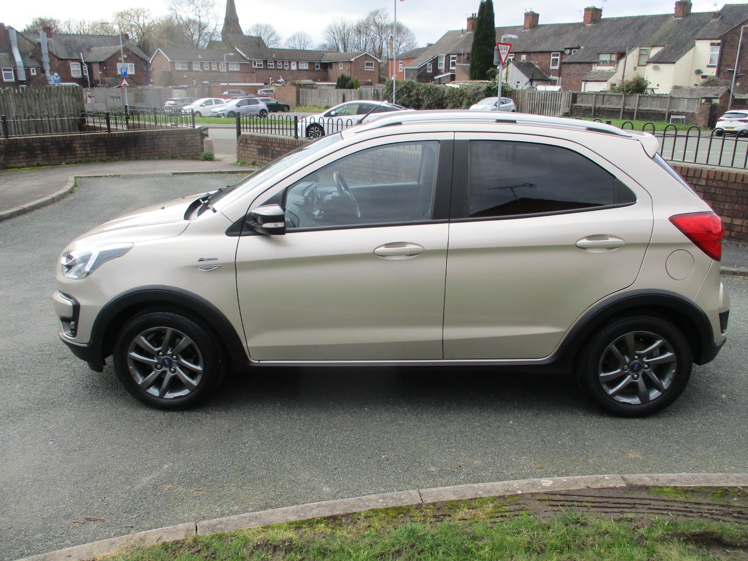Used Ford Ka+ 18 for sale - 77656463: Photo 7
