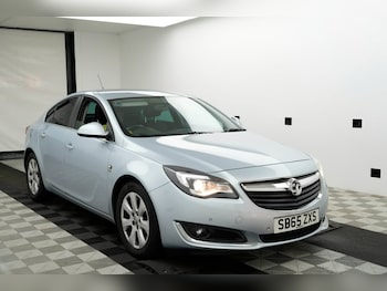 Used Vauxhall Insignia 2015 for sale - 76544365: Photo