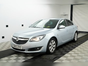 Used Vauxhall Insignia 2015 for sale - 76544365: Photo