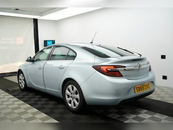 Used Vauxhall Insignia 2015 for sale - 76544365: Photo