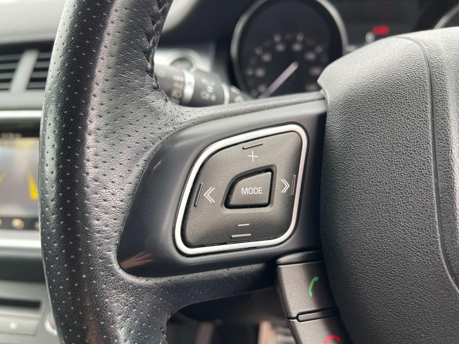 Used Land Rover Range Rover Evoque 2017 for sale - 77565161: Photo 34