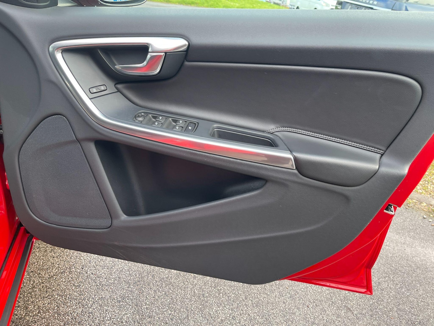 Used Volvo V60 2017 for sale - 77509793: Photo 17