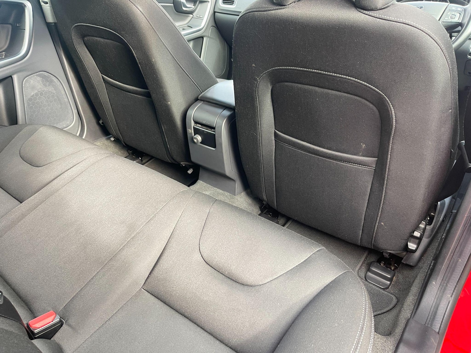 Used Volvo V60 2017 for sale - 77509793: Photo 22