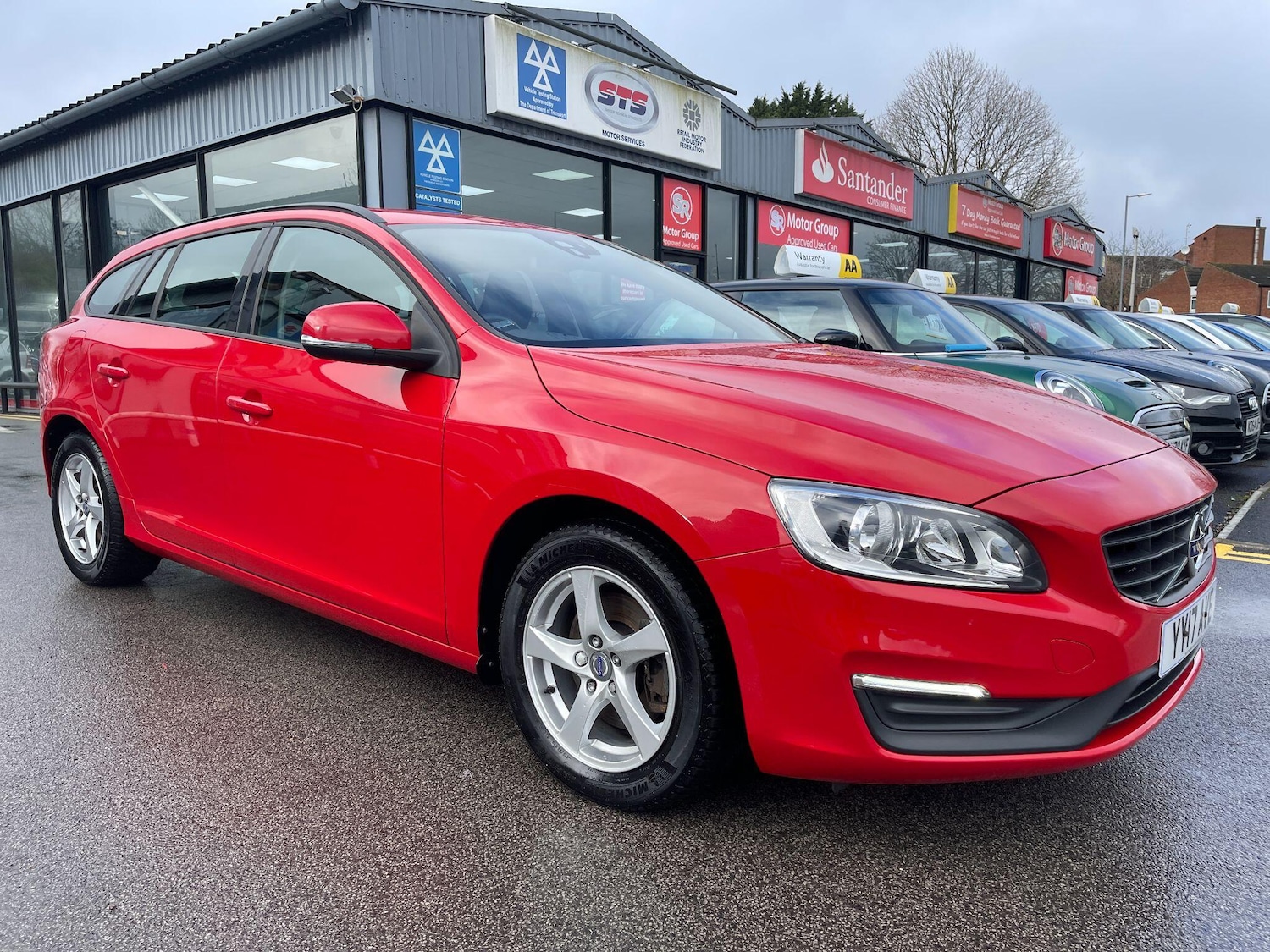 Used Volvo V60 2017 for sale - 77509793: Photo 3