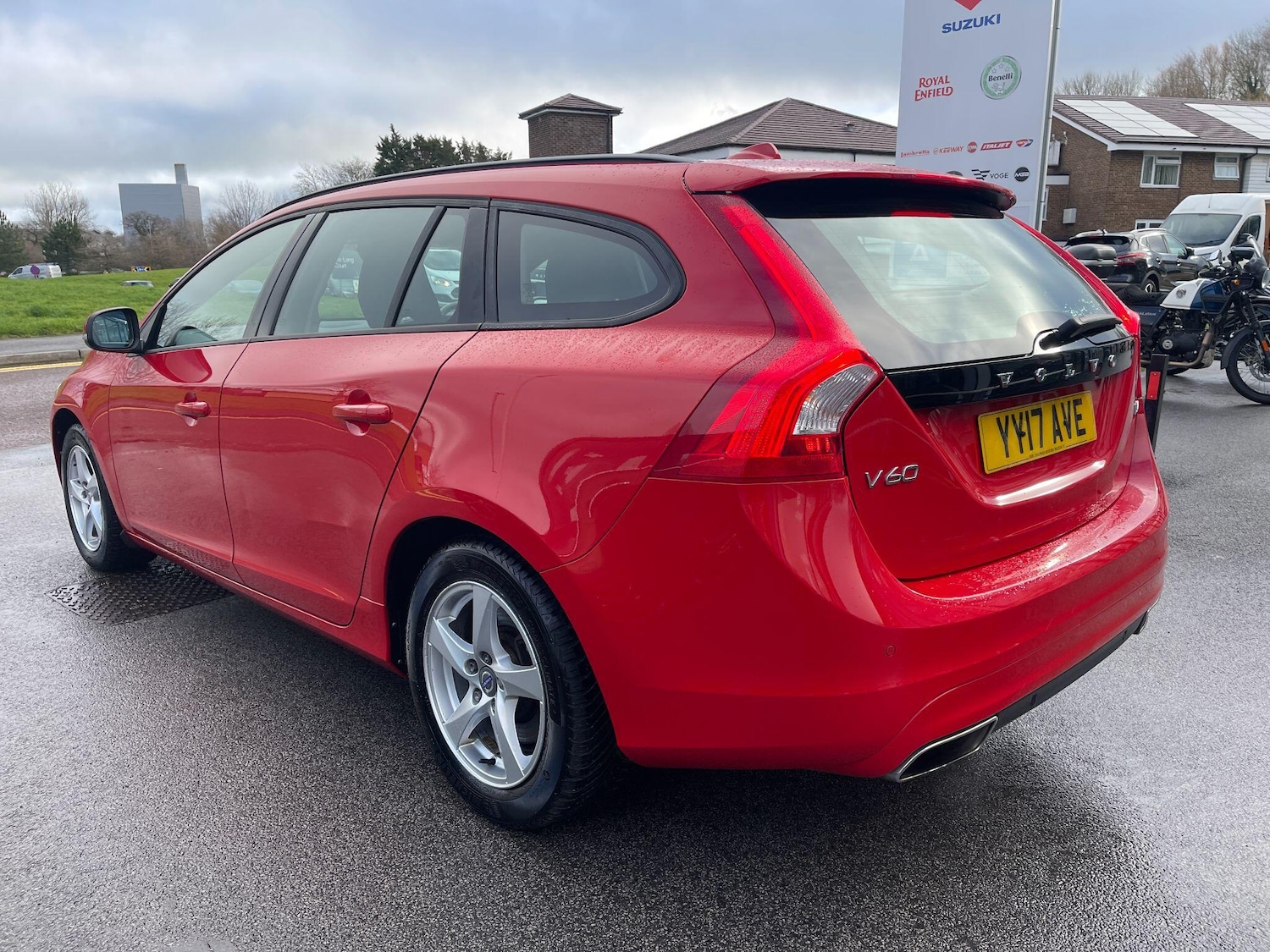 Used Volvo V60 2017 for sale - 77509793: Photo 5