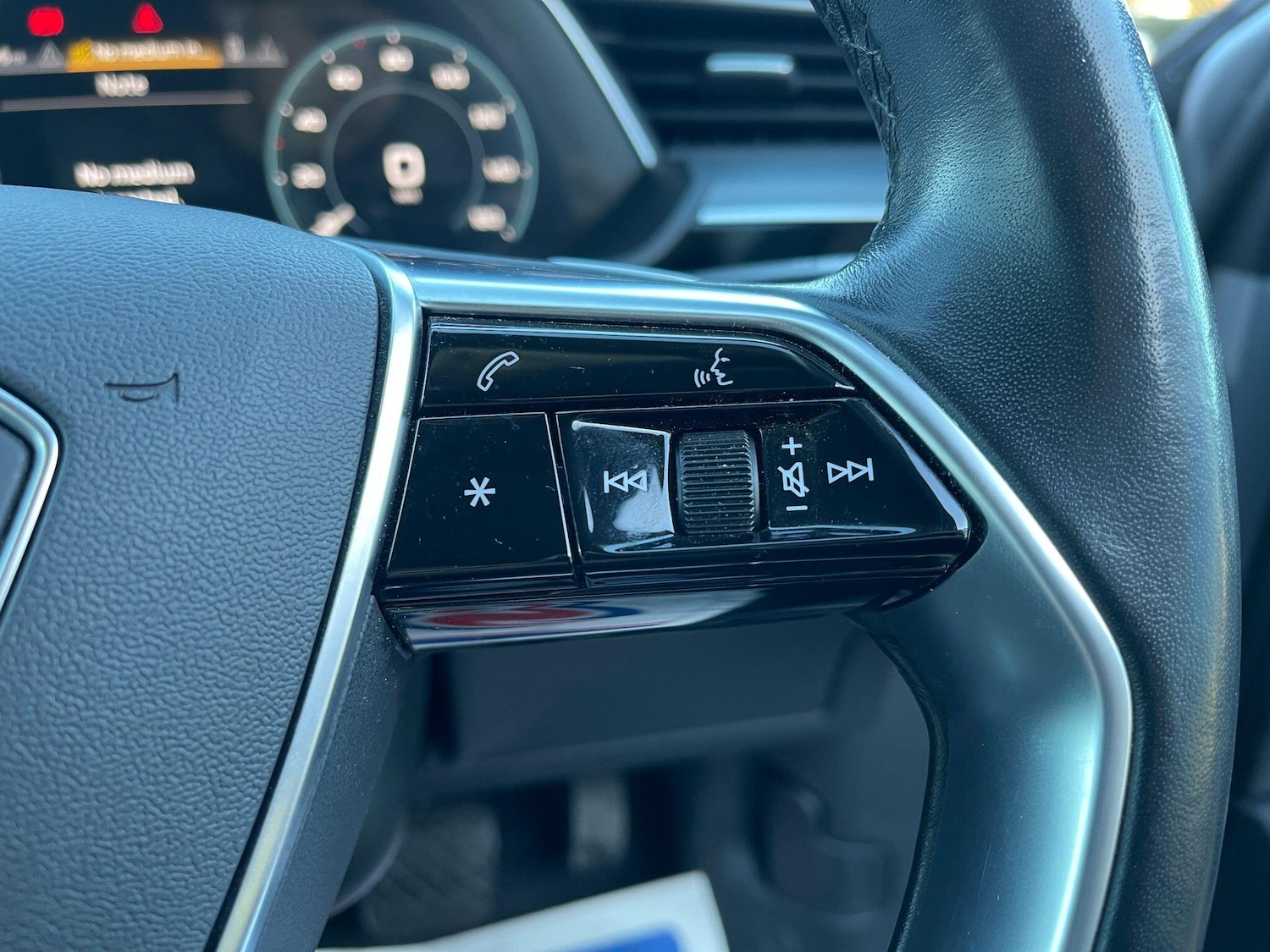 Used Audi e-tron 2021 for sale - 77898552: Photo 19