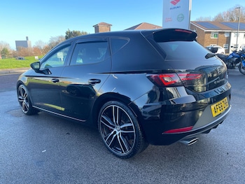 Used SEAT Leon 2018 for sale - 76965101: Photo
