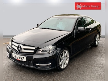 Used Mercedes-Benz C-Class 2015 for sale - 75687472: Photo