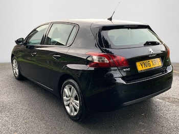 Used Peugeot 308 2016 for sale - 76109725: Photo