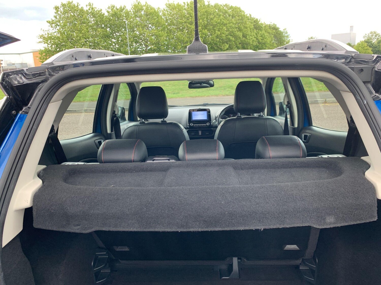 Vehicle 28