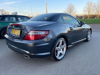 Used Mercedes-Benz SLK 2015 for sale - 77709620: Photo