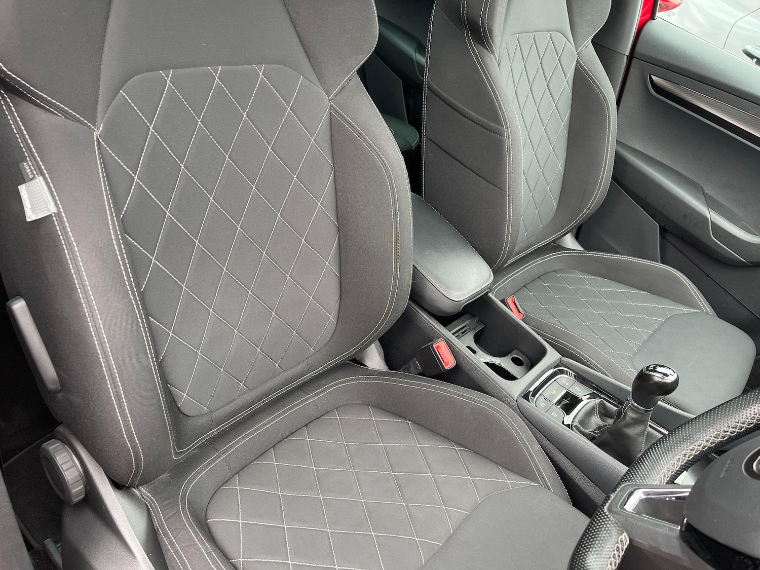 Used Skoda Karoq 2019 for sale - 76251311: Photo 32