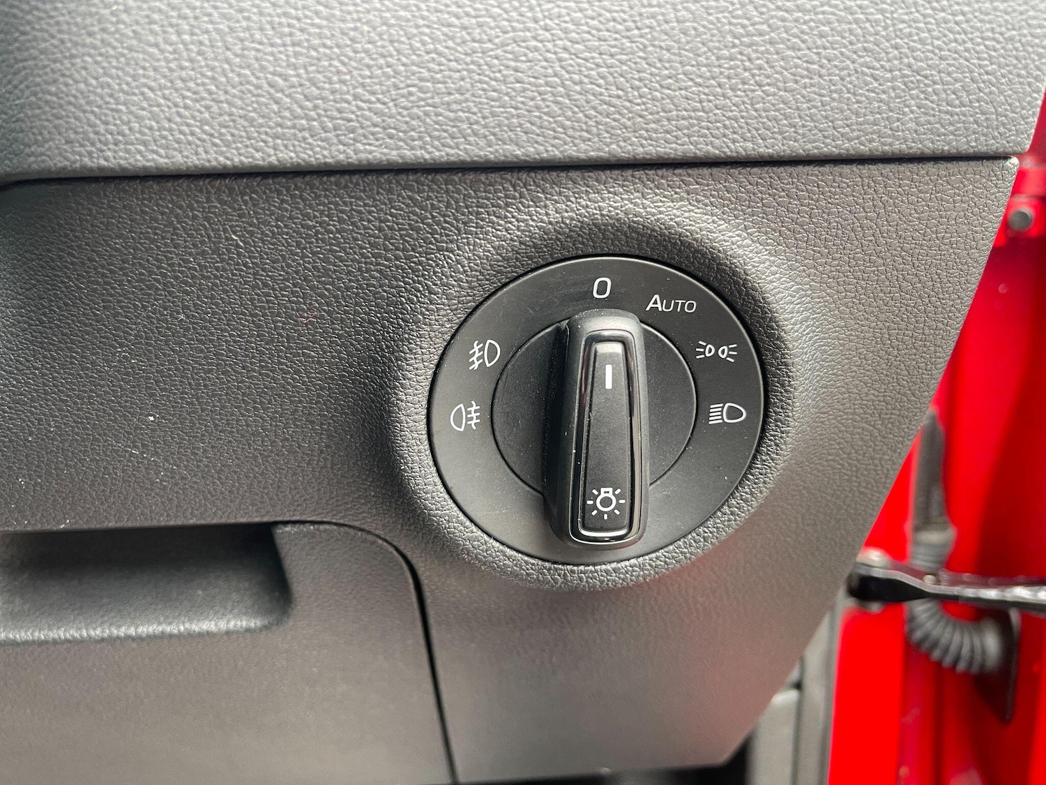 Used Skoda Karoq 2019 for sale - 76251311: Photo 43