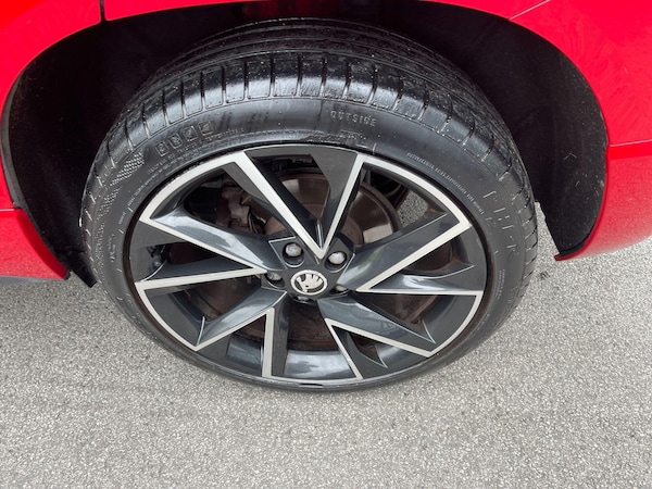 Used Skoda Karoq 2019 for sale - 76251311: Photo 52