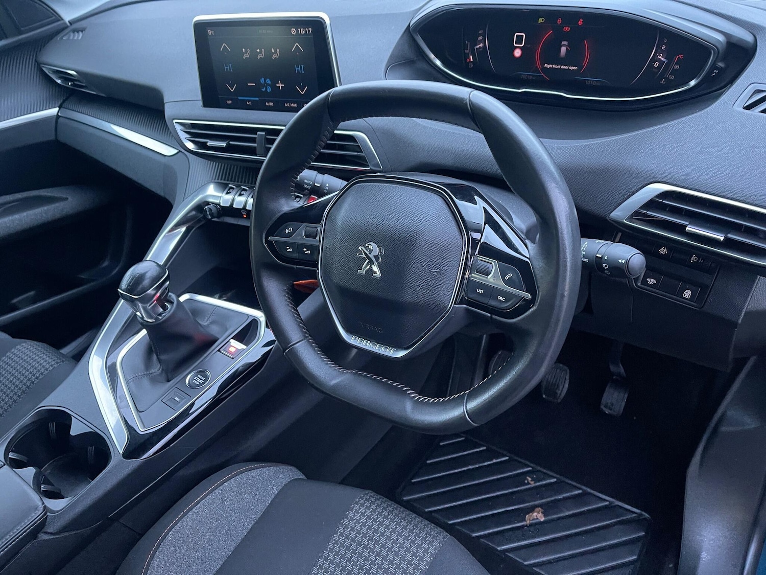 Used Peugeot 3008 2022 for sale - 76964726: Photo 34
