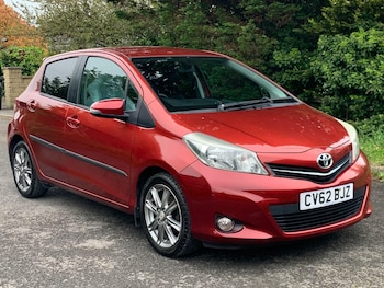 Used Toyota Yaris 2012 for sale - 77769437: Photo