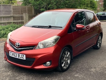 Used Toyota Yaris 2012 for sale - 77769437: Photo