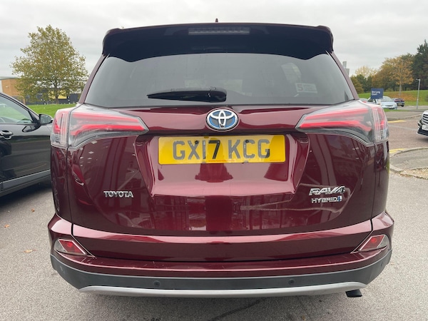 Used Toyota RAV4 2017 for sale - 76295231: Photo 24