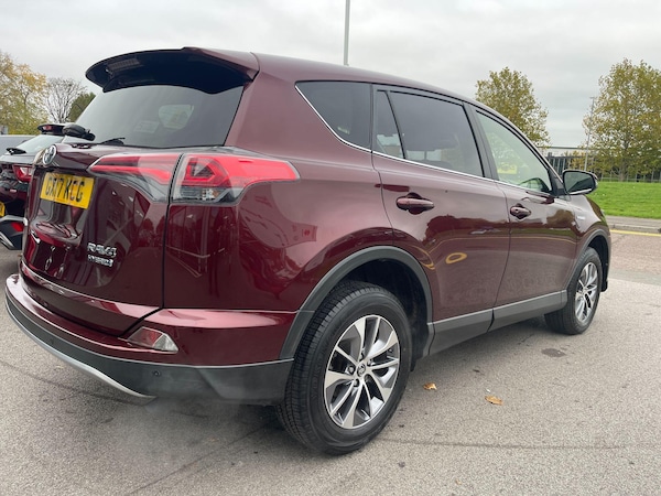 Used Toyota RAV4 2017 for sale - 76295231: Photo 27
