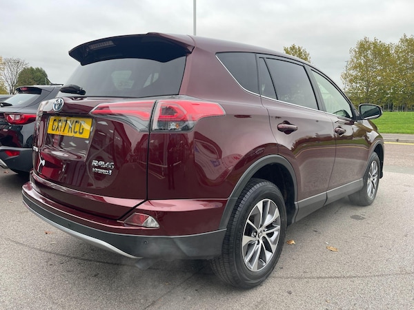 Used Toyota RAV4 2017 for sale - 76295231: Photo 28