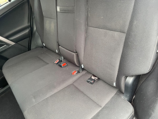 Used Toyota RAV4 2017 for sale - 76295231: Photo 34