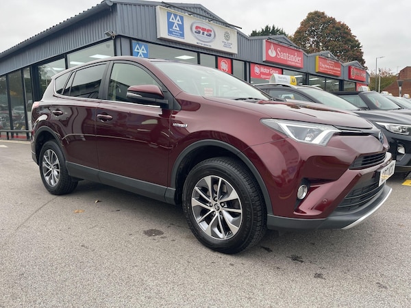 Used Toyota RAV4 2017 for sale - 76295231: Photo 9