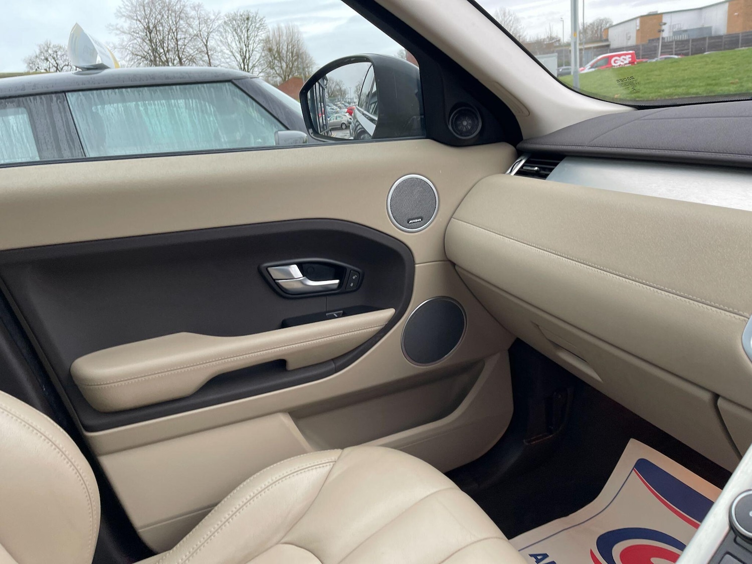 Used Land Rover Range Rover Evoque 2014 for sale - 77144374: Photo 12