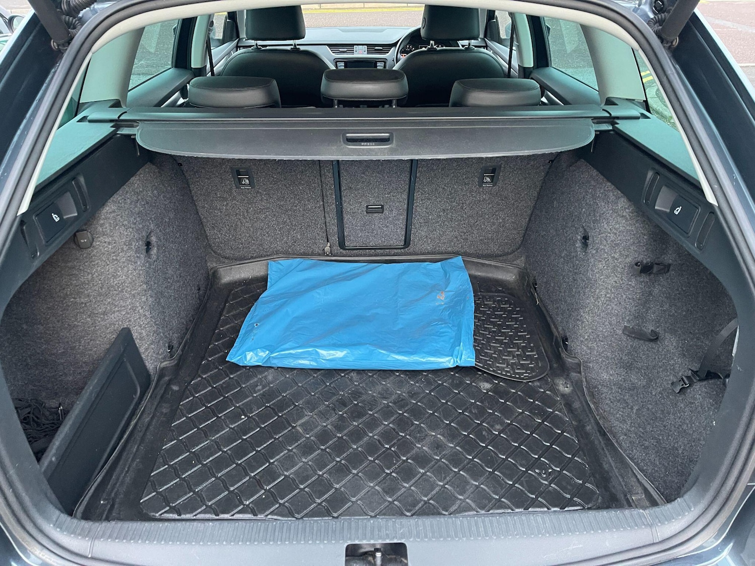 Used Skoda Octavia 2017 for sale - 76527834: Photo 36