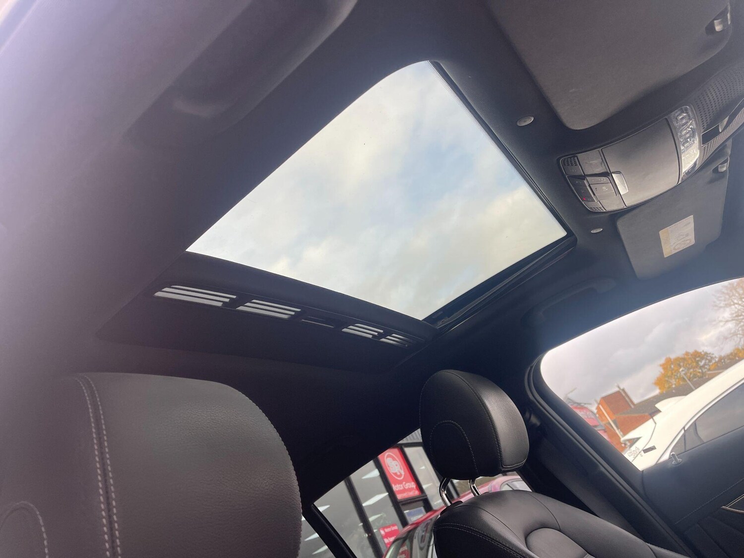 Used Mercedes-Benz EQC 2021 for sale - 76380679: Photo 84