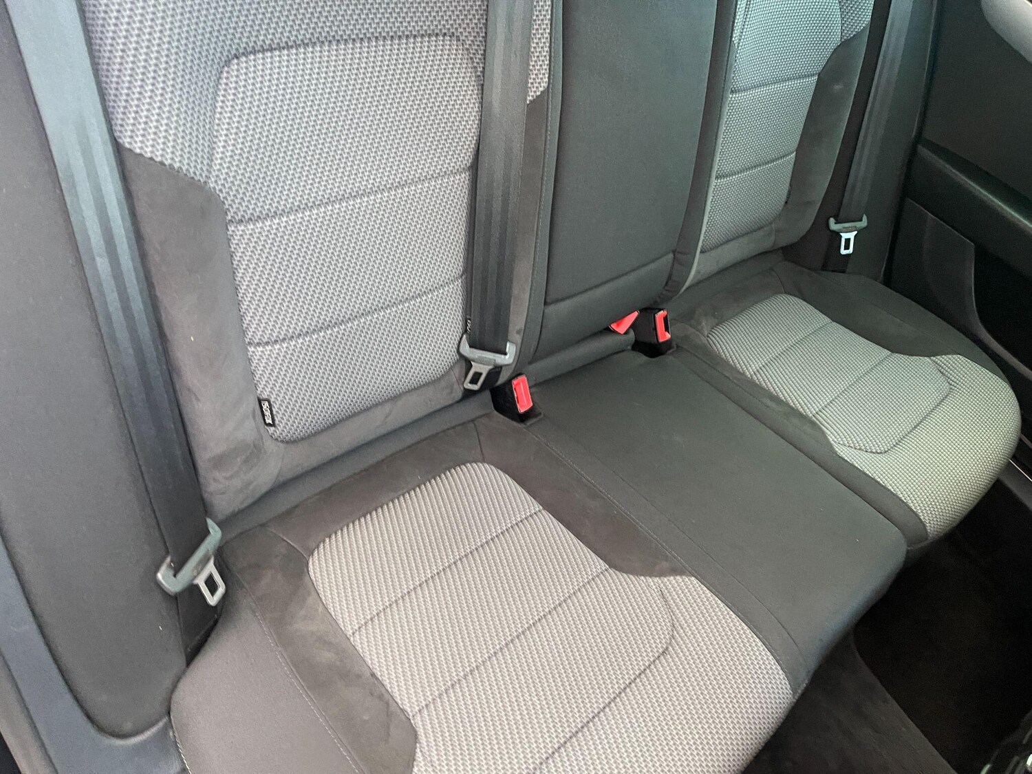 Used Volkswagen Passat for sale - 77657659: Photo 16