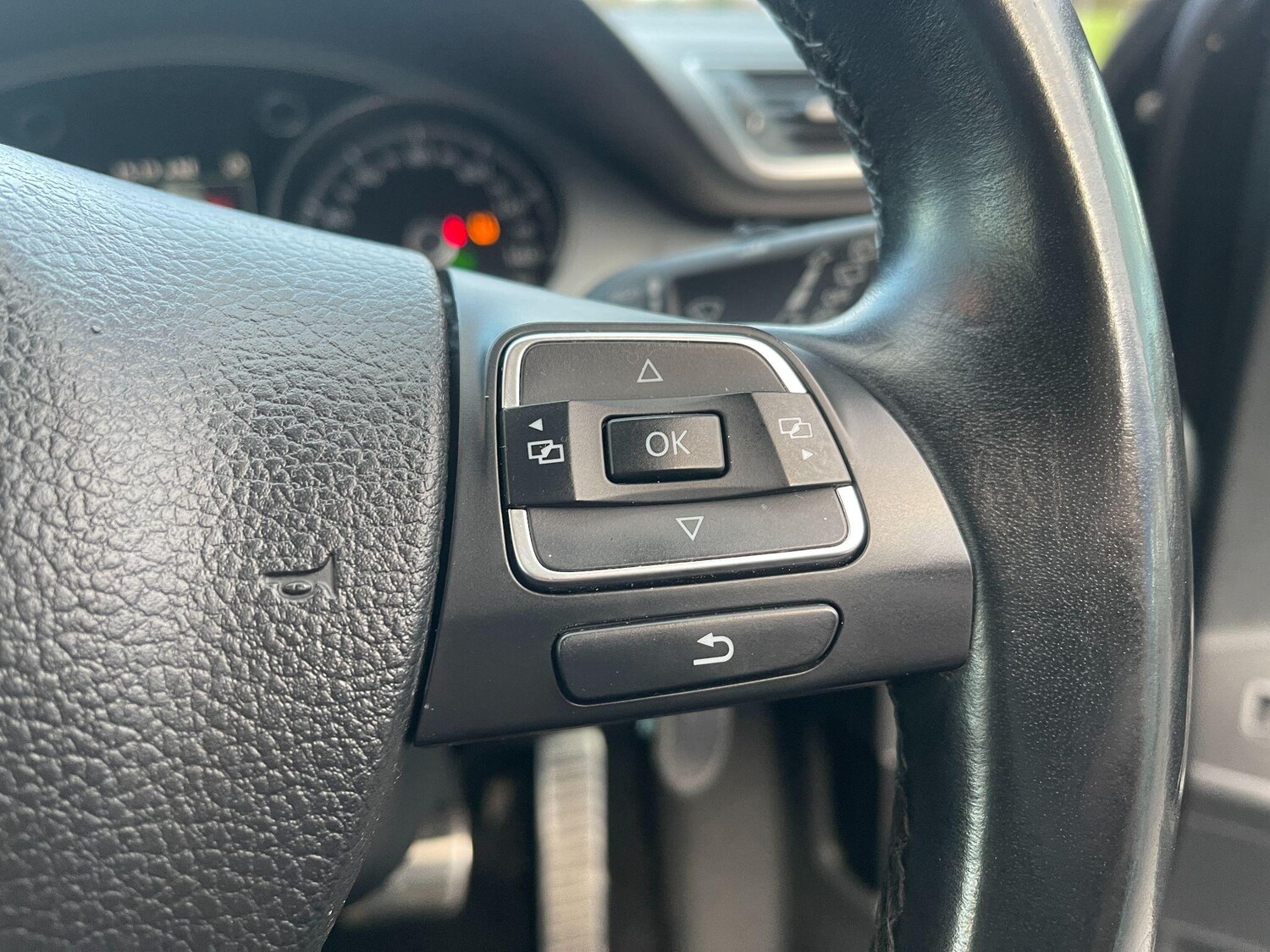 Used Volkswagen Passat for sale - 77657659: Photo 19