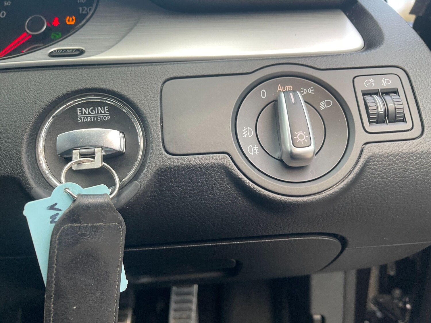 Used Volkswagen Passat for sale - 77657659: Photo 20