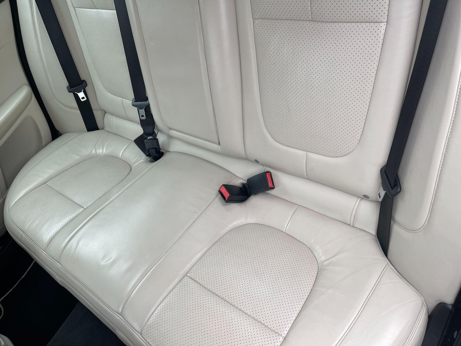 Used Jaguar XF 2011 for sale - 76399203: Photo 34