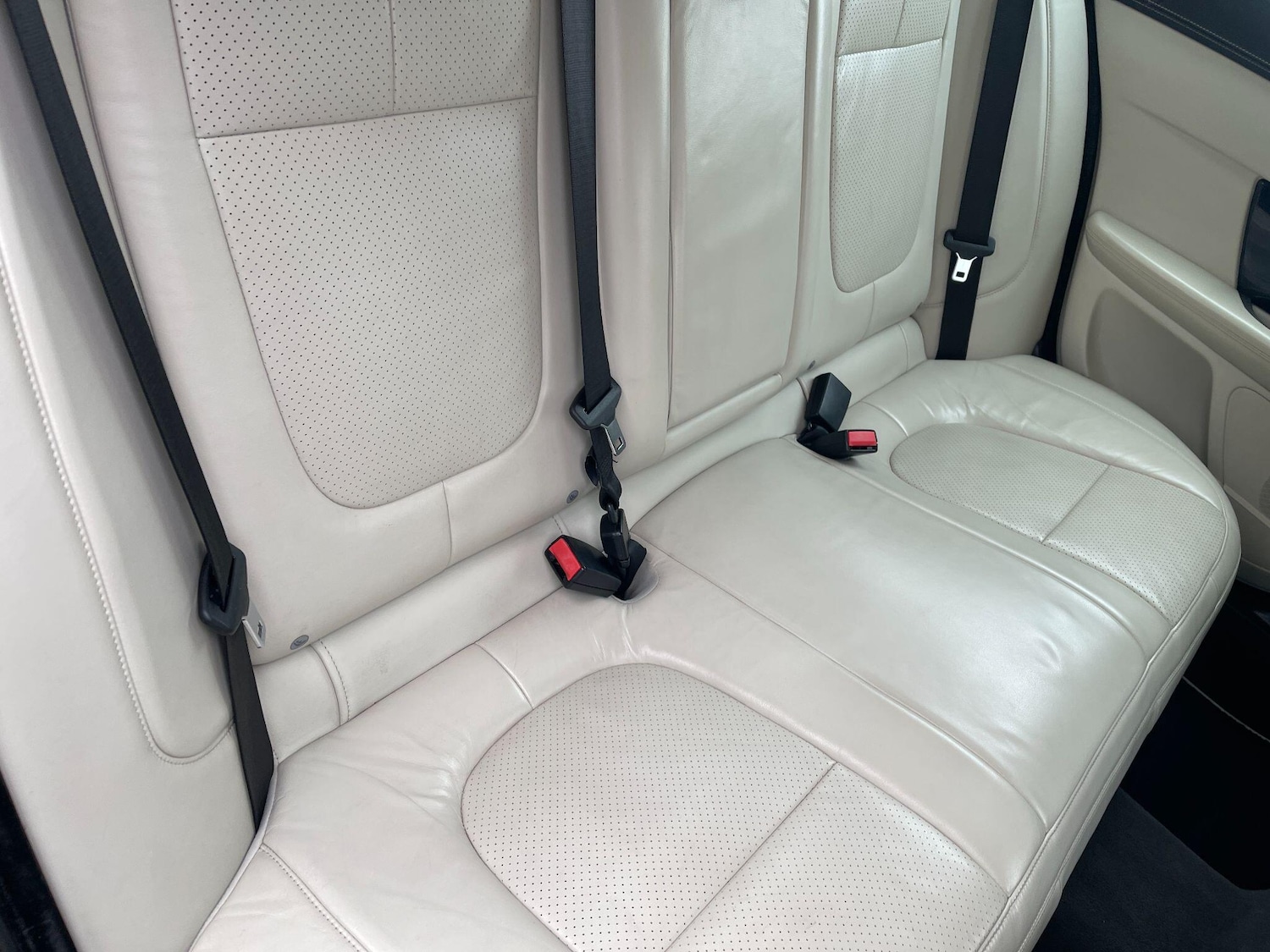 Used Jaguar XF 2011 for sale - 76399203: Photo 38