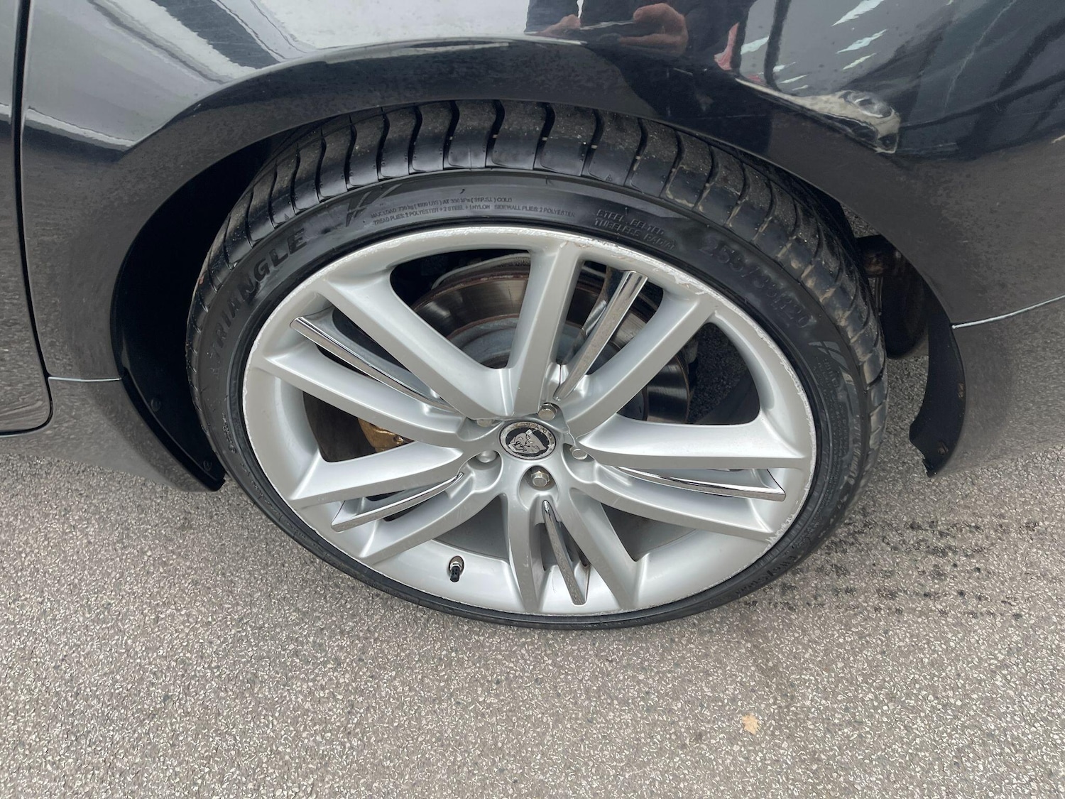 Used Jaguar XF 2011 for sale - 76399203: Photo 51