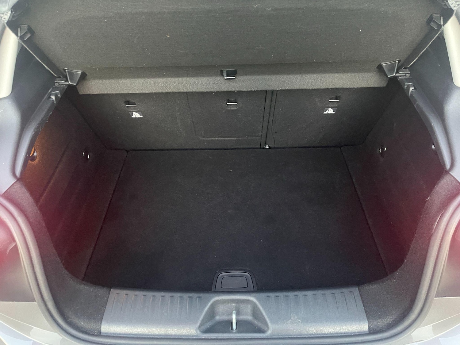 Used Mercedes-Benz A-Class 2017 for sale - 76701240: Photo 33