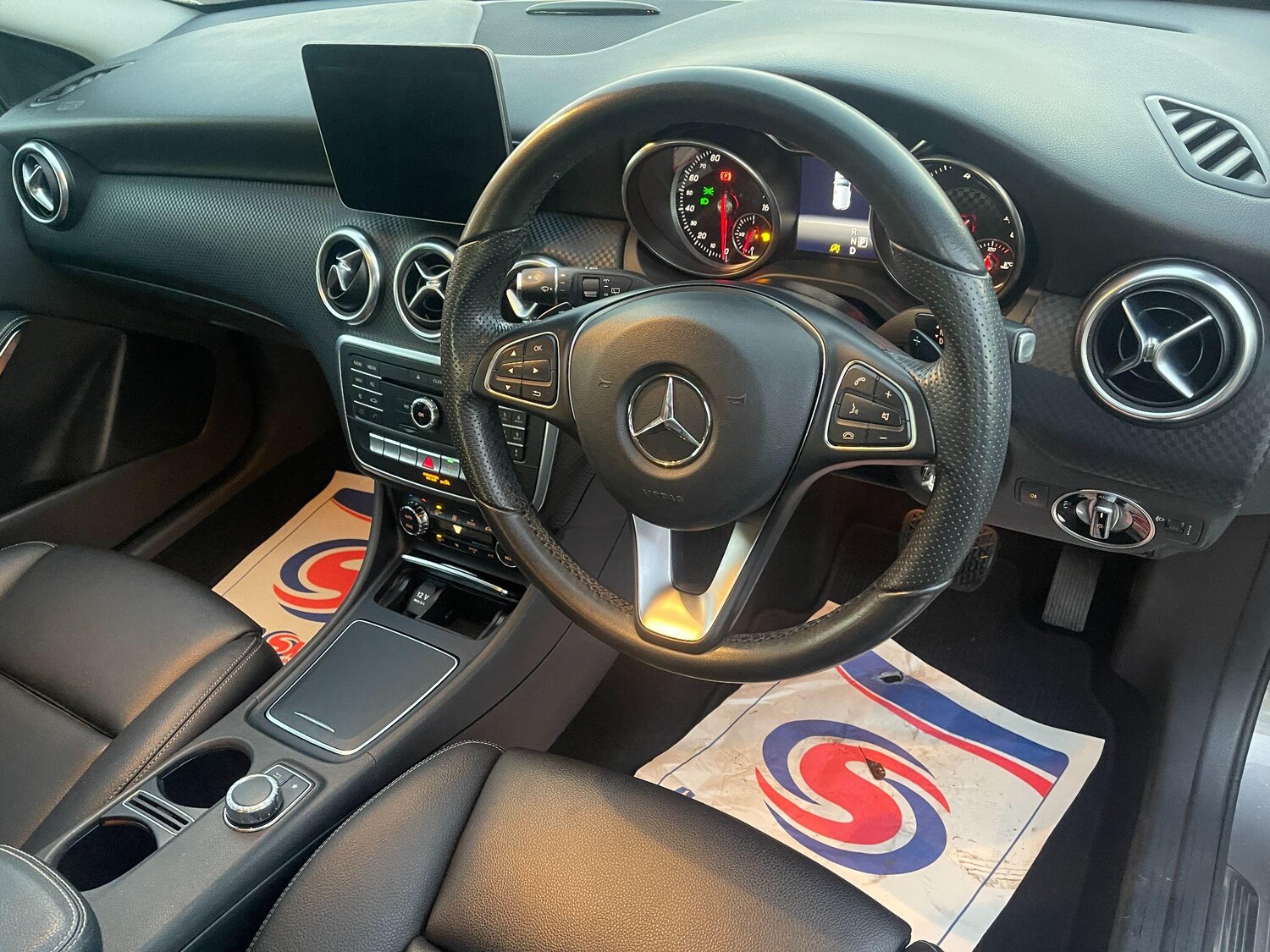 Used Mercedes-Benz A-Class 2017 for sale - 76701240: Photo 35