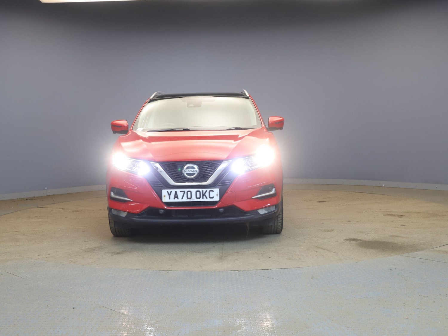 Used Nissan Qashqai 2021 for sale - 77705318: Photo 2