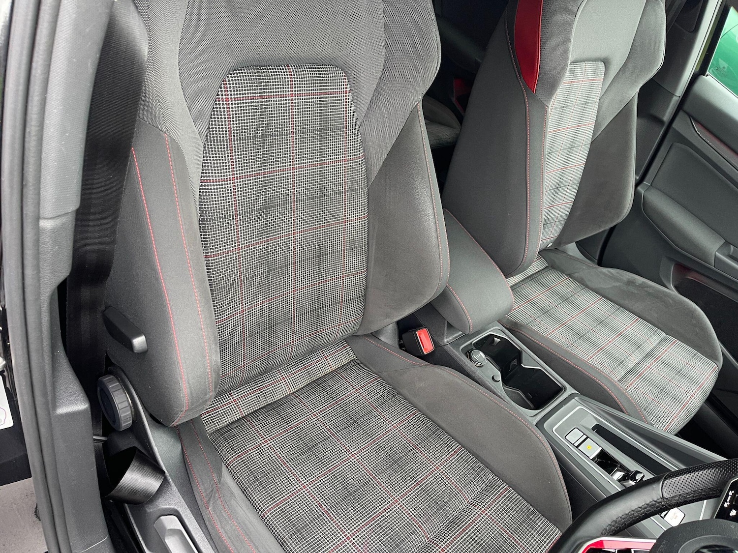 Used Volkswagen Golf 2021 for sale - 77203005: Photo 10