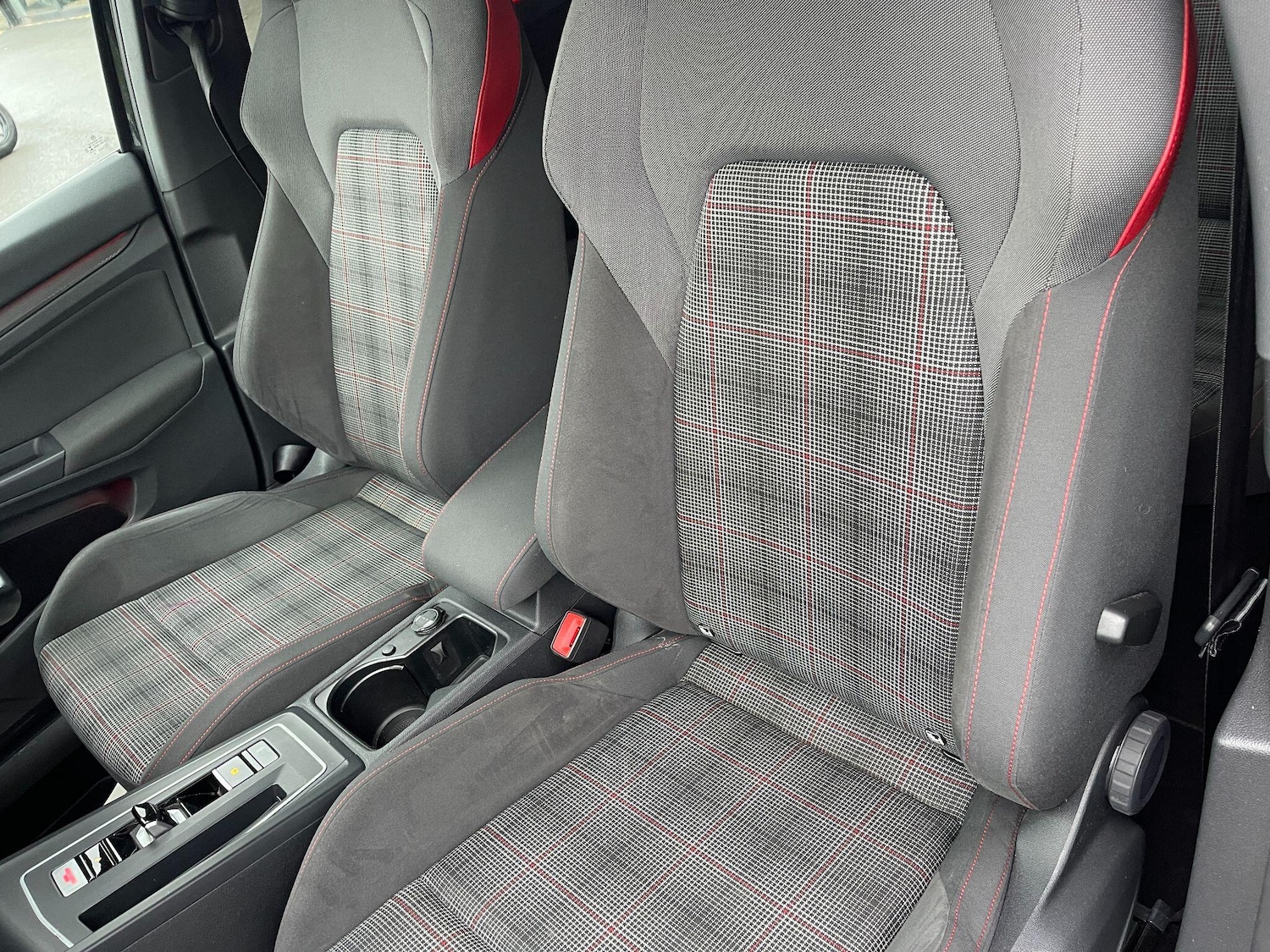 Used Volkswagen Golf 2021 for sale - 77203005: Photo 37